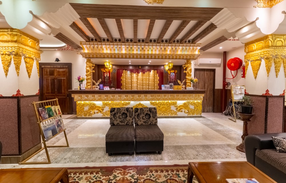 Unwind in Luxury and Sophistication