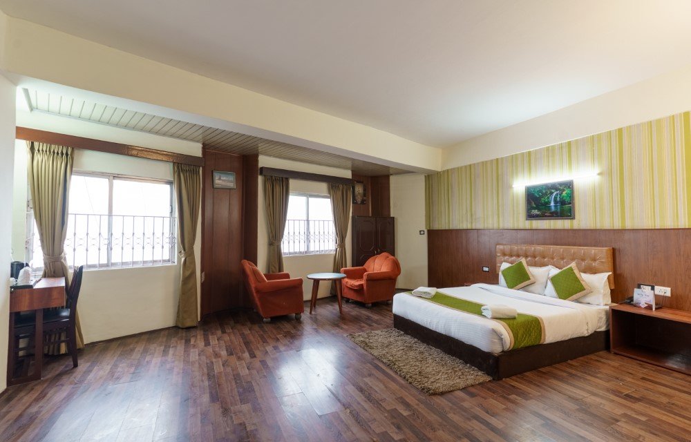 Executive View Room