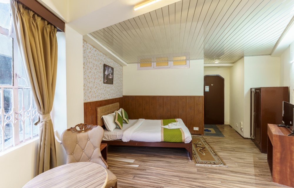 Deluxe Room – City View